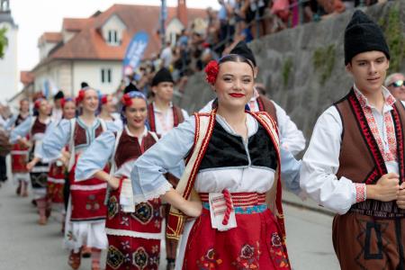 Povorka ob dnevih narodnih noš in oblačilne dedščine (120)